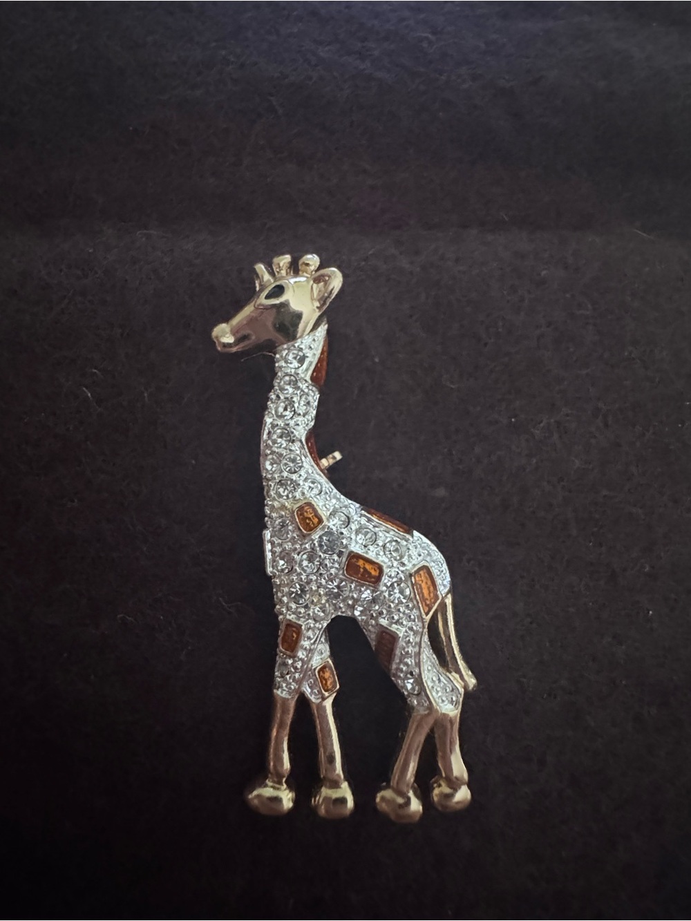 Roman Giraffe Brooch